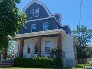178 Fern Avenue, Lyndhurst, NJ 07071