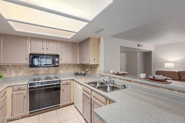 19093 N 97TH Lane, Peoria, AZ 85382