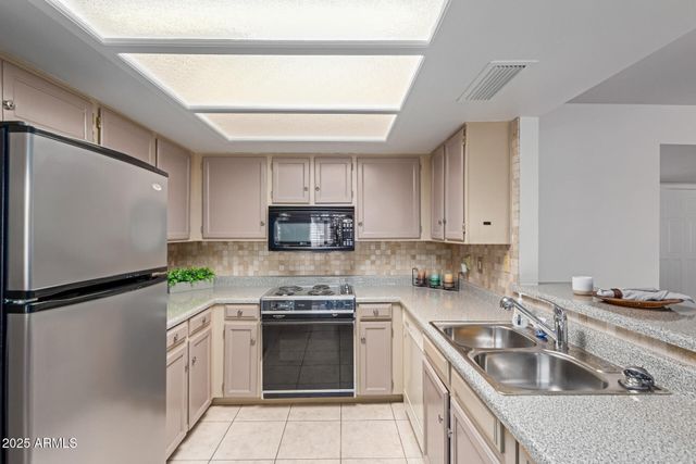 19093 N 97TH Lane, Peoria, AZ 85382
