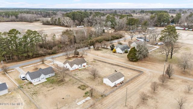 3463 Kings Crossroads Road, Greenville, NC 27834