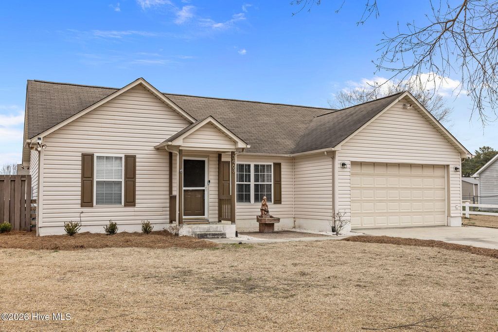 3463 Kings Crossroads Road, Greenville, NC 27834