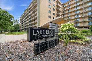 10301 Lake Avenue 521, Cleveland, OH 44102