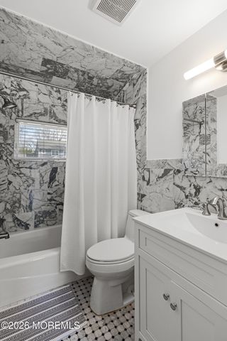 710 Fernmere Avenue, Interlaken, NJ 07712