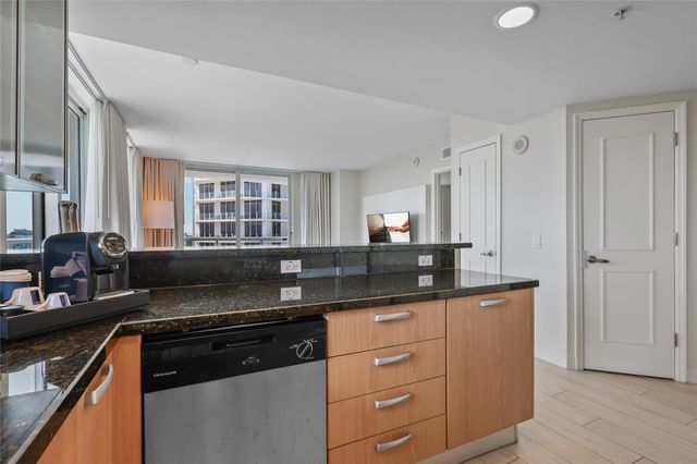 505 N Fort Lauderdale Bch Boulevard 1702, Fort Lauderdale, FL 33304