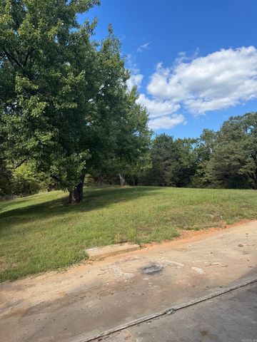 546 County Road 3361, Clarksville, AR 72830