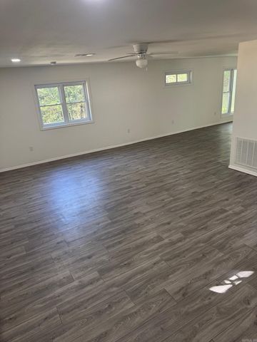 546 County Road 3361, Clarksville, AR 72830