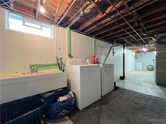 47 Temple Drive, Cheektowaga, NY 14225