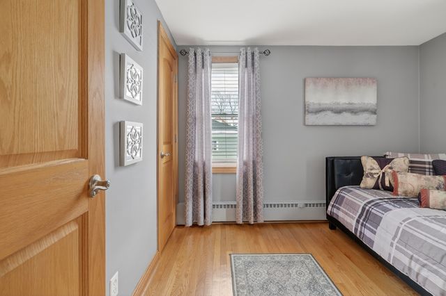 5723 S Melvina Avenue, Chicago, IL 60638