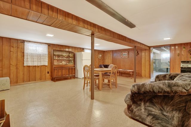 5723 S Melvina Avenue, Chicago, IL 60638