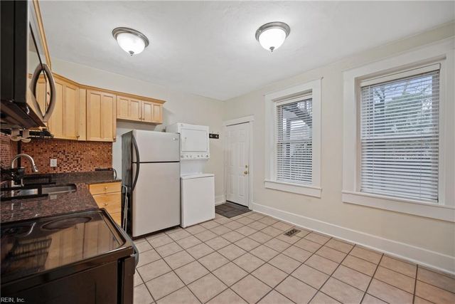 431 W 31st St Apt C1, Norfolk, VA 23508