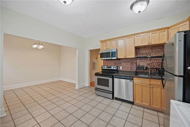 431 W 31st St Apt C1, Norfolk, VA 23508