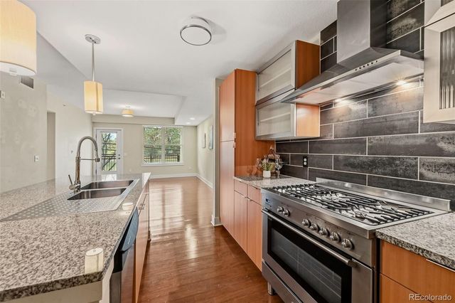 2240 N Clay Street 204, Denver, CO 80211