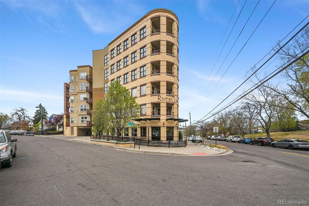 2240 N Clay Street 204, Denver, CO 80211