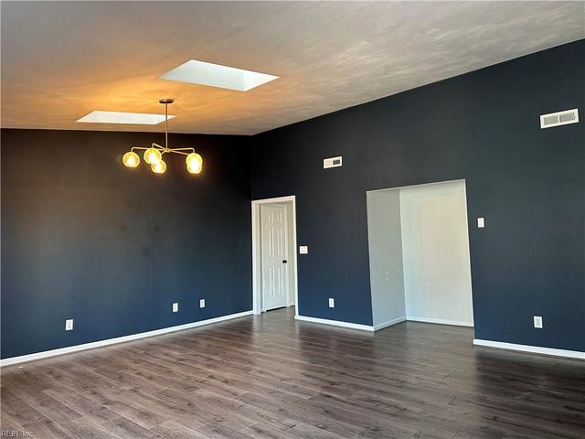 2301 Estuary CT, Virginia Beach, VA 23451