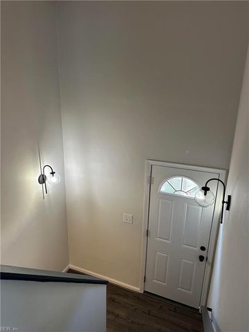 2301 Estuary CT, Virginia Beach, VA 23451