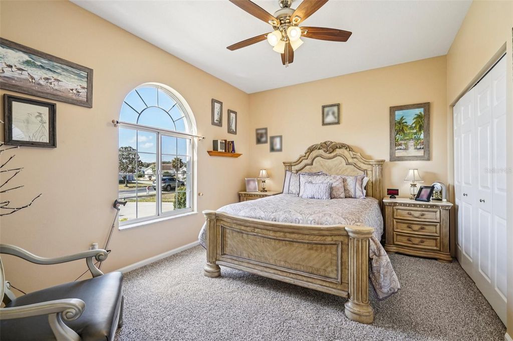 Image 15 of property listing at 5535 NW 23RD PLACE, Ocala, FL 34482