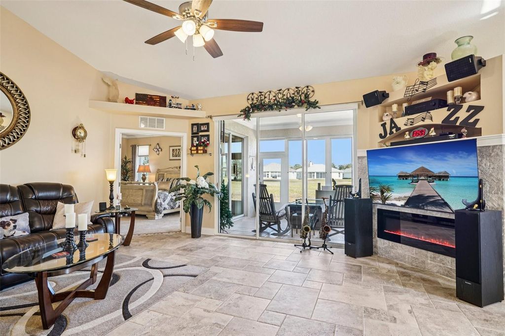 Image 4 of property listing at 5535 NW 23RD PLACE, Ocala, FL 34482