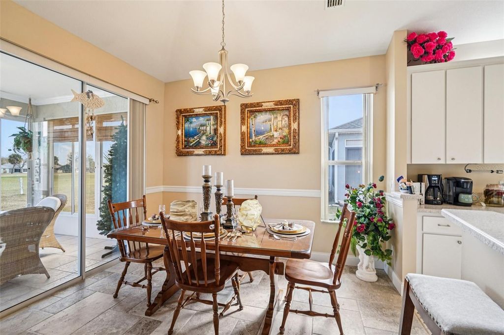 Image 10 of property listing at 5535 NW 23RD PLACE, Ocala, FL 34482