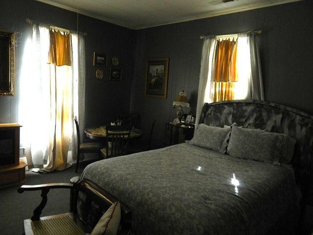 300 S Mock Street, Prairie Grove, AR 72753