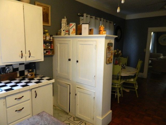 300 S Mock Street, Prairie Grove, AR 72753