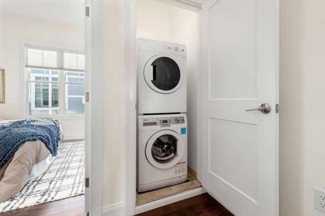 162 Clark Street TH, Cambridge, MA 02139