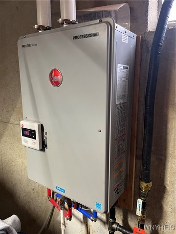 3542 Warner Drive, Grand Island, NY 14072