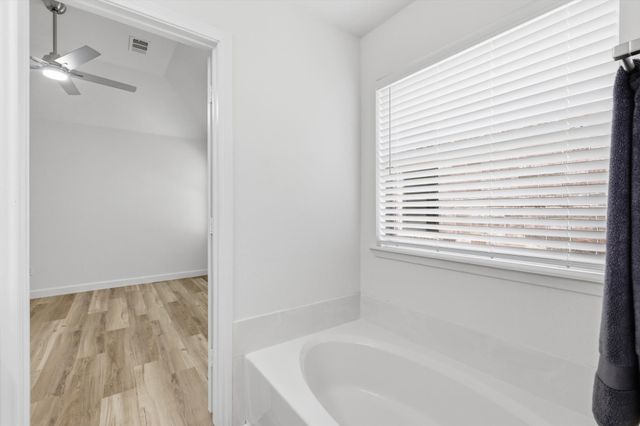 9000 Stewart Street, Cross Roads, TX 76227