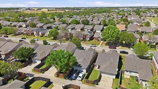 9000 Stewart Street, Cross Roads, TX 76227