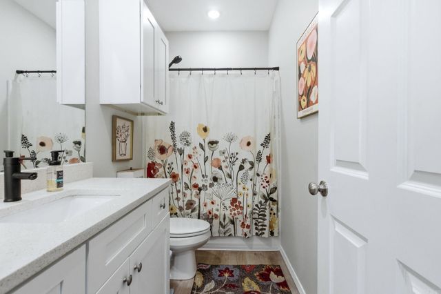 3519 Village Walk Drive, Bryant, AR 72022