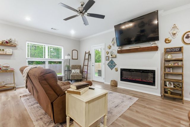 3519 Village Walk Drive, Bryant, AR 72022