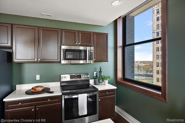 1 Park Avenue 1509, Detroit, MI 48226