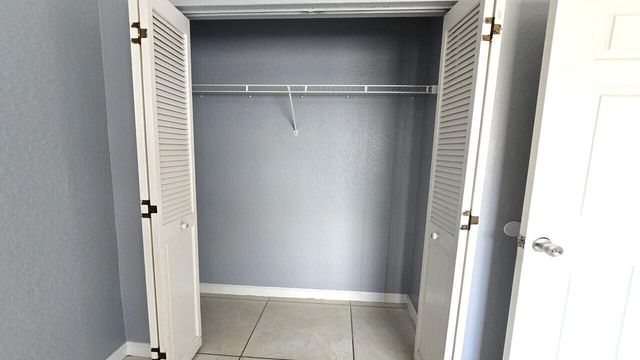 1169 Golden Lakes Boulevard 1122, West Palm Beach, FL 33411