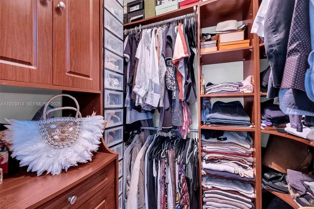 461 NE 115th St, Miami, FL 33161