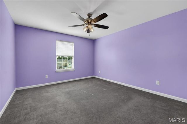 332 Pecan Bluffs Drive, Wentzville, MO 63385