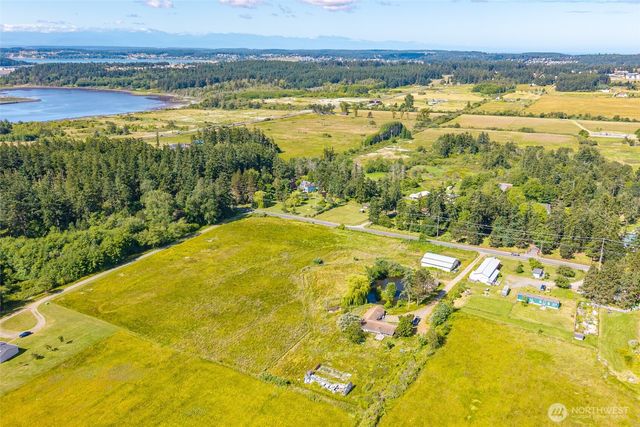 2842 Hunt Road, Oak Harbor, WA 98277