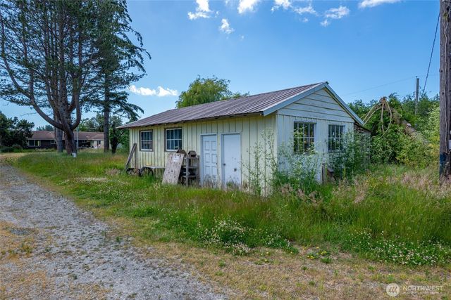 2842 Hunt Road, Oak Harbor, WA 98277