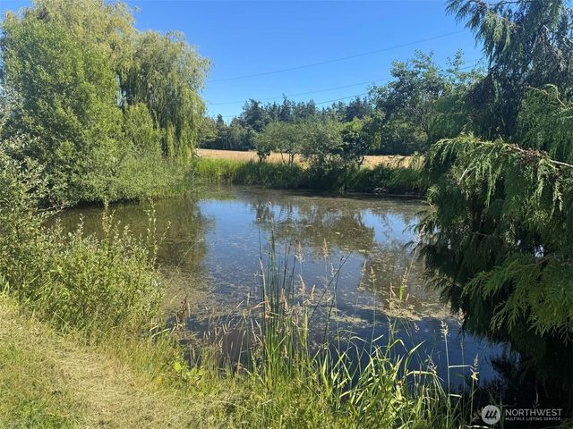 2842 Hunt Road, Oak Harbor, WA 98277