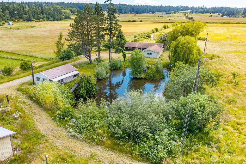 2842 Hunt Road, Oak Harbor, WA 98277