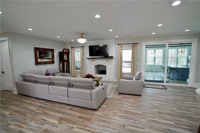 543 Duck Road, Braselton, GA 30517