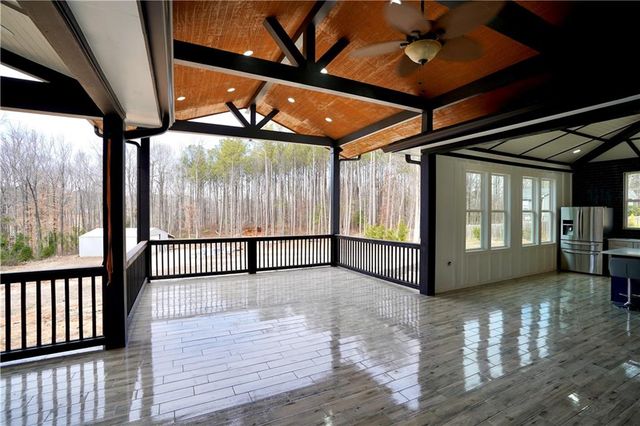 543 Duck Road, Braselton, GA 30517