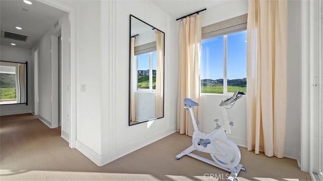 26656 Solstice Lane, Valencia, CA 91381