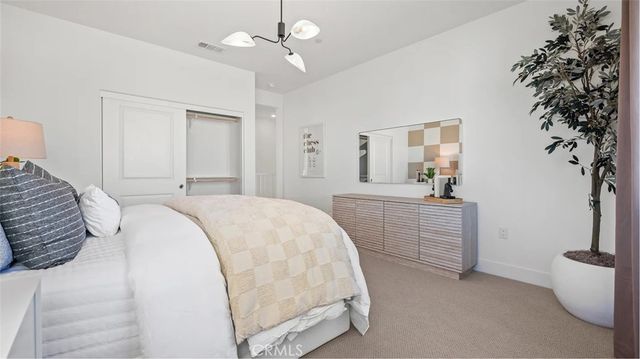 26656 Solstice Lane, Valencia, CA 91381