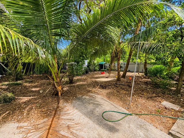 445 NE 163RD Street, Miami, FL 33162