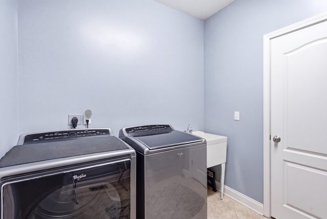 2973 Constantine Avenue, Lexington, KY 40509