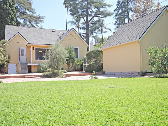 3265 Pine Street, Riverside, CA 92501