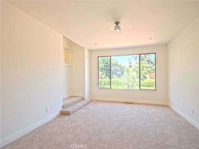 3265 Pine Street, Riverside, CA 92501