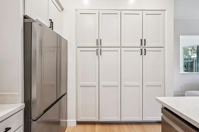 206 Everett Avenue, Palo Alto, CA 94301