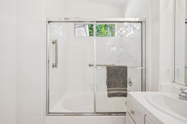 206 Everett Avenue, Palo Alto, CA 94301