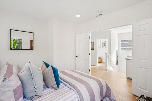 206 Everett Avenue, Palo Alto, CA 94301