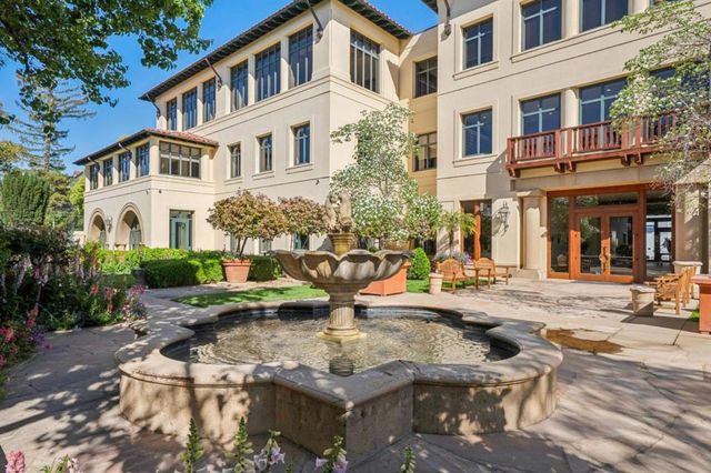 206 Everett Avenue, Palo Alto, CA 94301